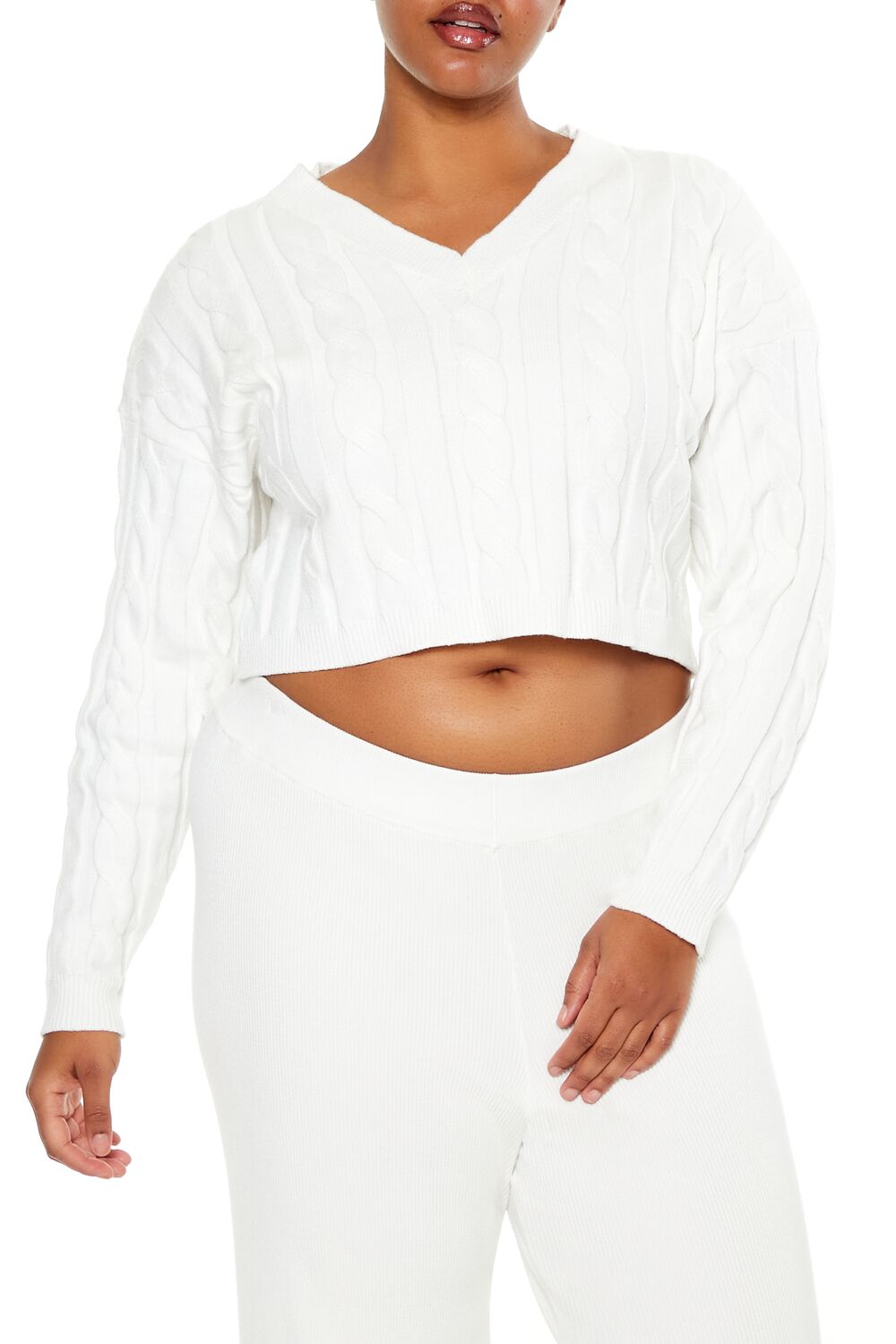 Plus Size Cropped Cable Knit Sweater