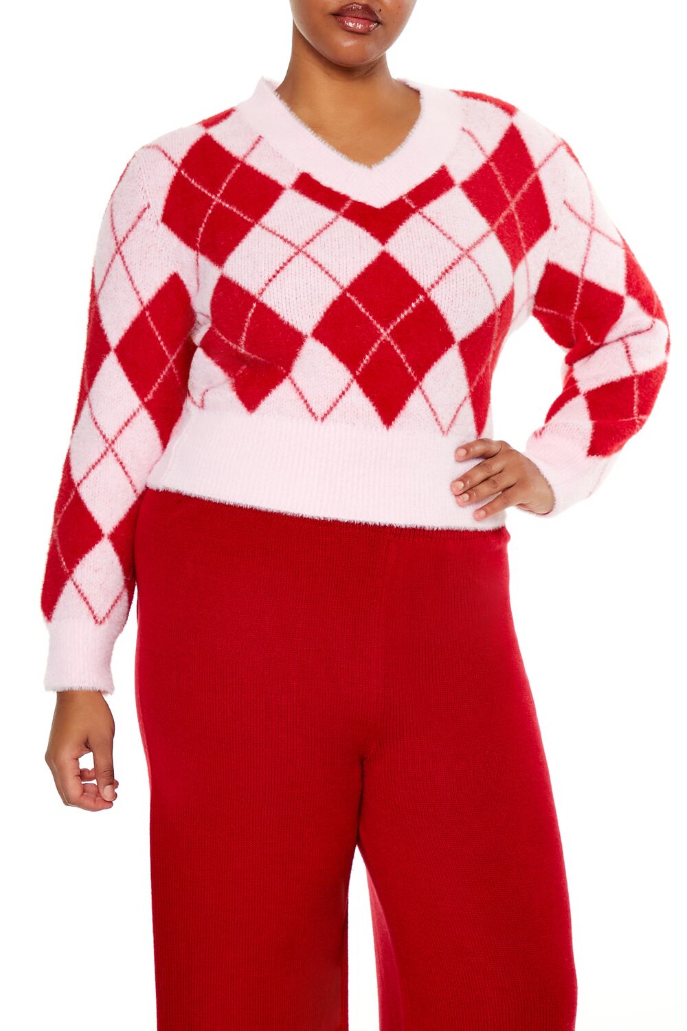 Plus Size Argyle Cropped Sweater
