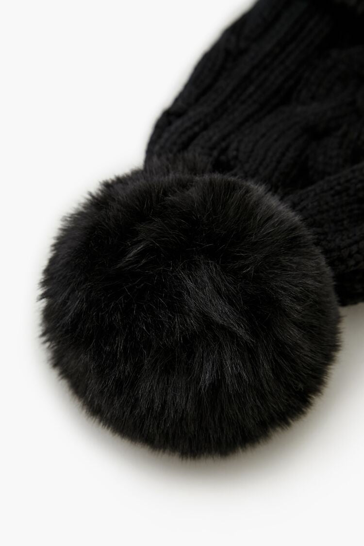 Pom Pom Cable Knit Beanie