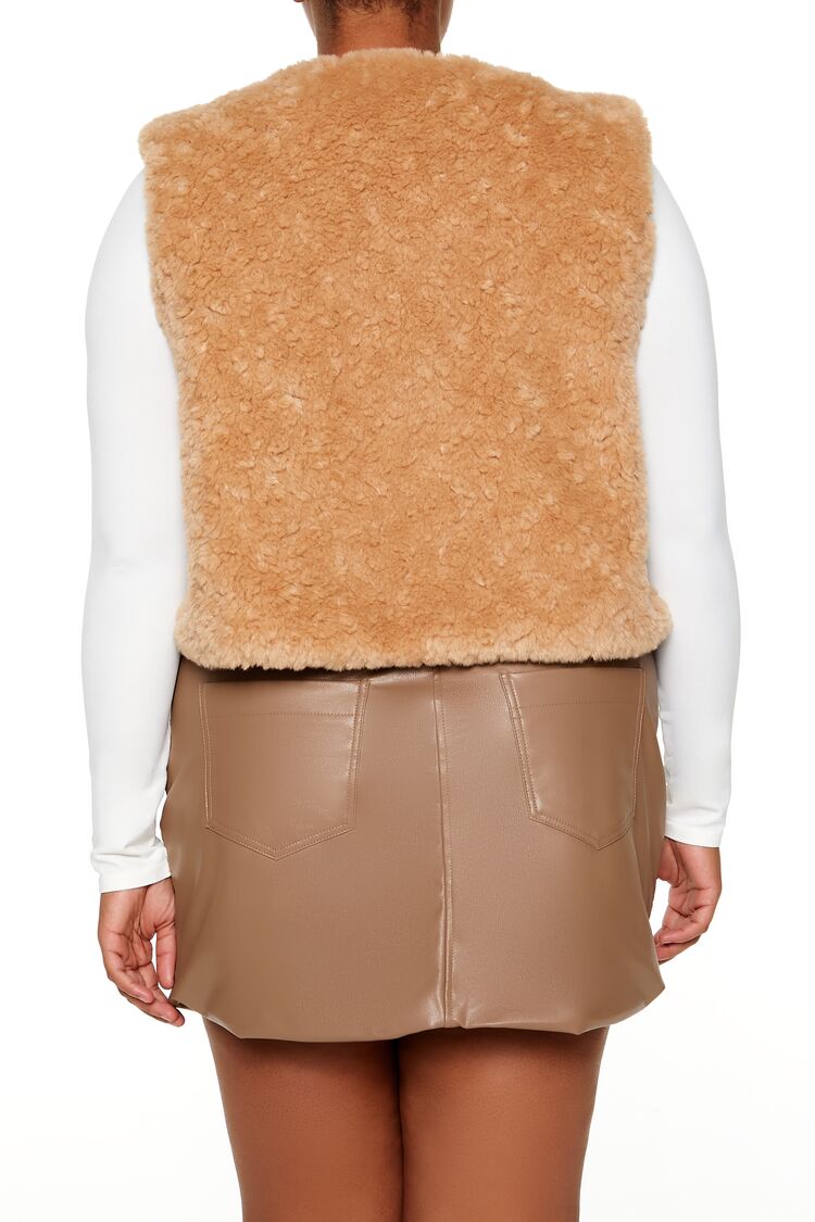 Plus Size Faux Shearling Cropped Vest