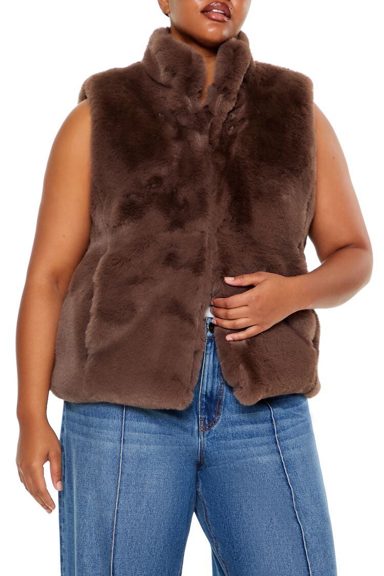Plus Size Faux Fur Vest
