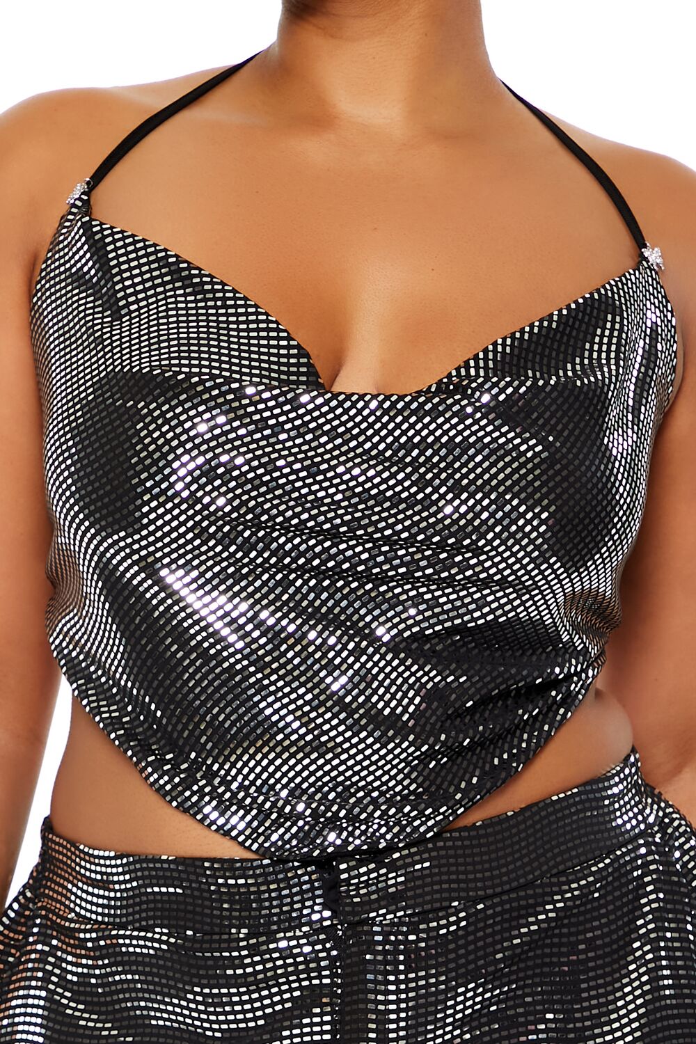 Plus Size Shimmer Cropped V-Hem Halter Top