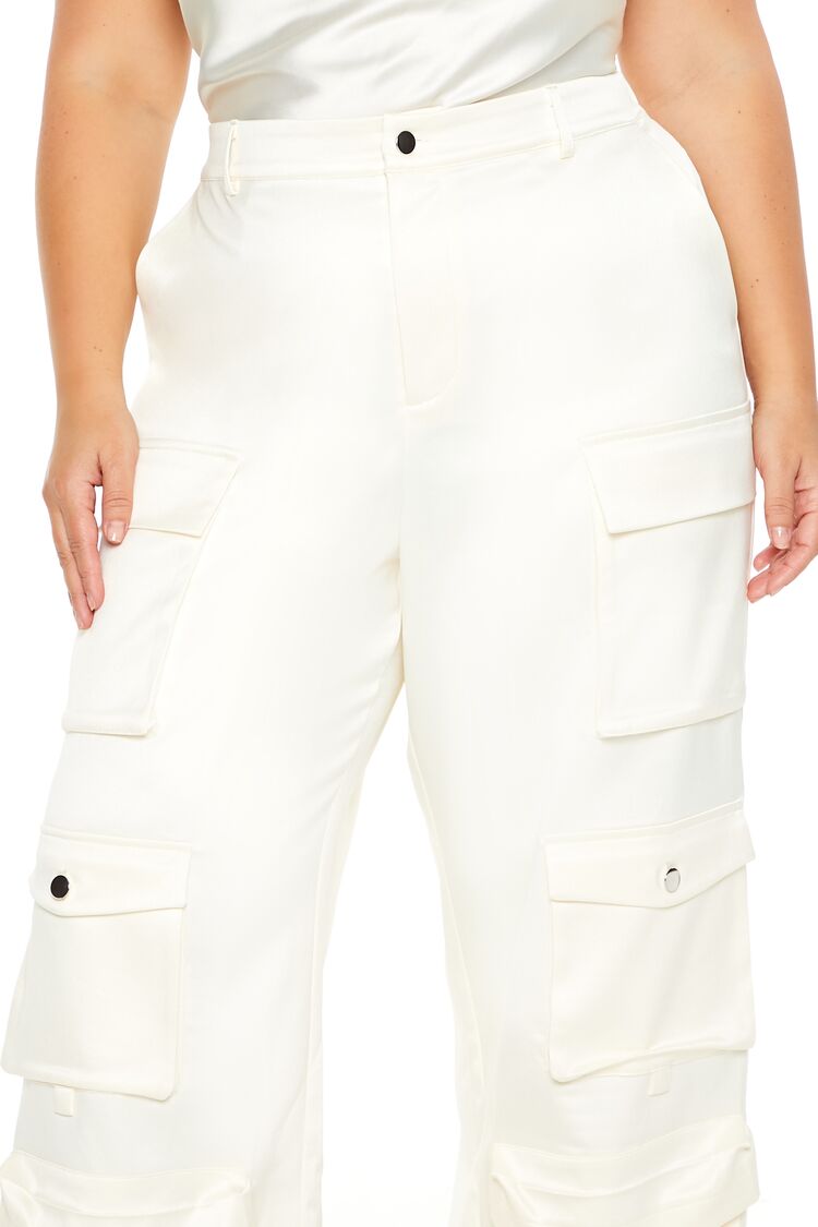 Plus Size Wide-Leg Cargo Pants