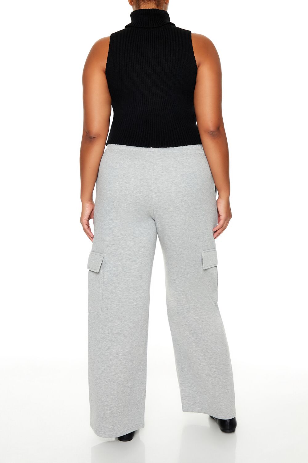 Plus Size Mid-Rise Cargo Sweatpants