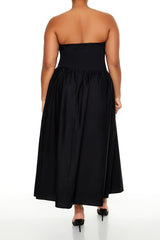 Plus Size Sweetheart Midi Dress