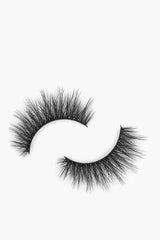 Flutter Lashes - Loveable