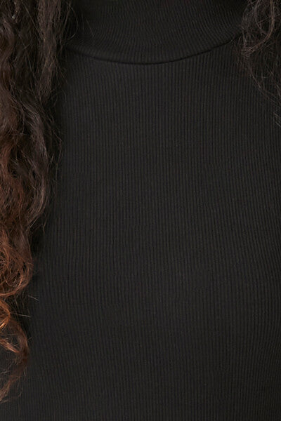 Fitted Mock Neck Sweater