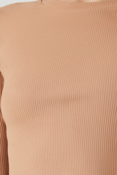 Ribbed Knit Crop Top