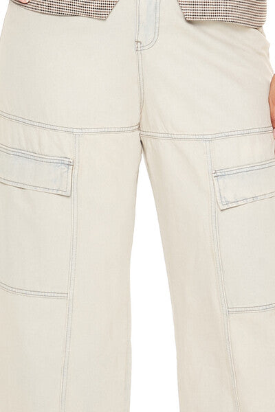 Plus Size Wide-Leg Cargo Jeans