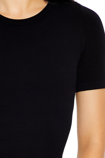 Cropped Seamless Ribbed Tee